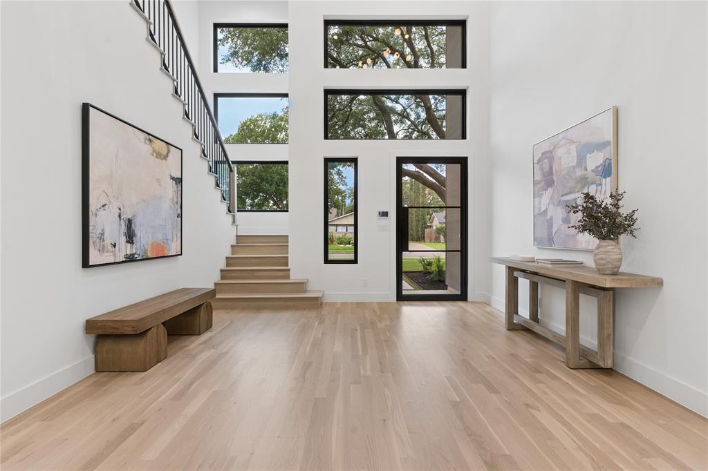 3452 Timberview Road Dallas, TX 75229 - Photo 5 of 40