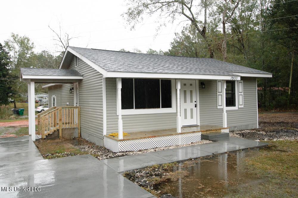 7600 Fish Hawk Road Gautier, MS 39553 - Photo 1 of 11 DSC_0002