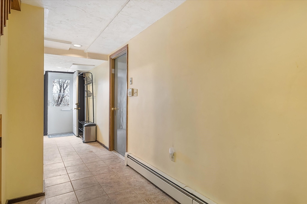 27 Mumford Road Sutton, MA 01590 - Photo 16 of 31