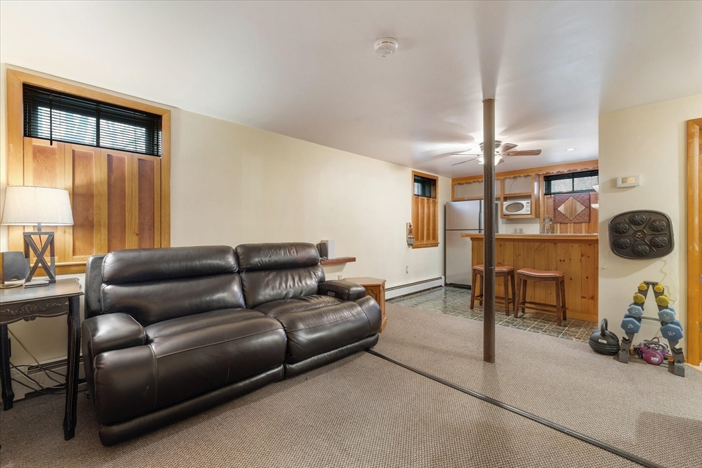 27 Mumford Road Sutton, MA 01590 - Photo 18 of 31