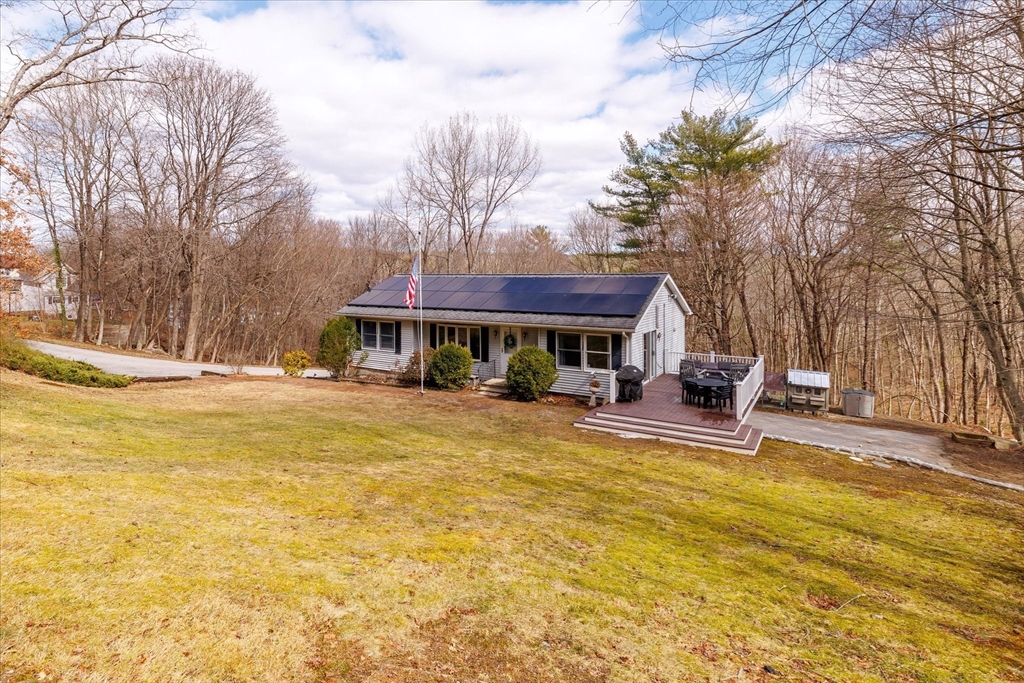 27 Mumford Road Sutton, MA 01590 - Photo 24 of 31