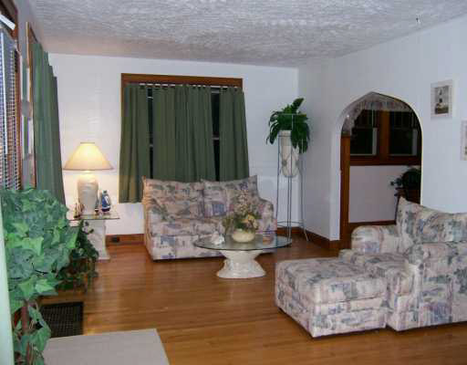 54744 Quince Road South Bend, IN 46628 - Photo 2 of 8
