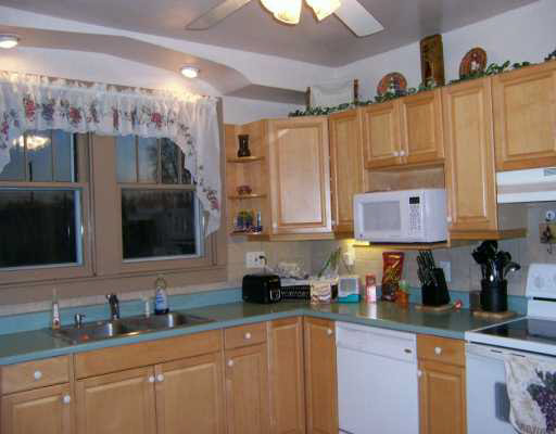 54744 Quince Road South Bend, IN 46628 - Photo 3 of 8