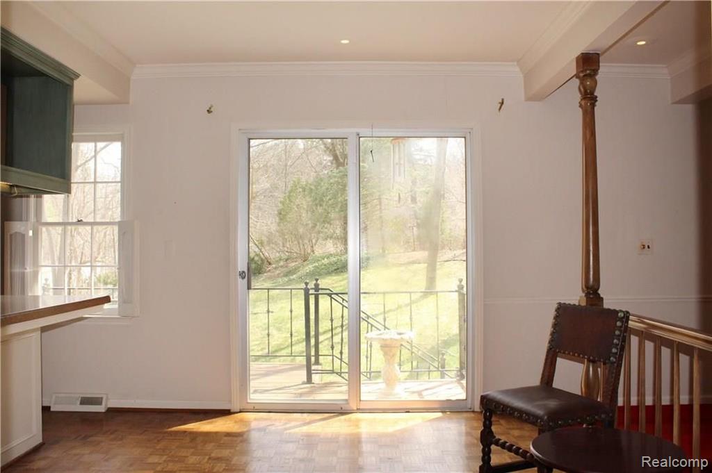 799 East Long Lake Road Bloomfield Hills, MI 48304 - Photo 6 of 31
