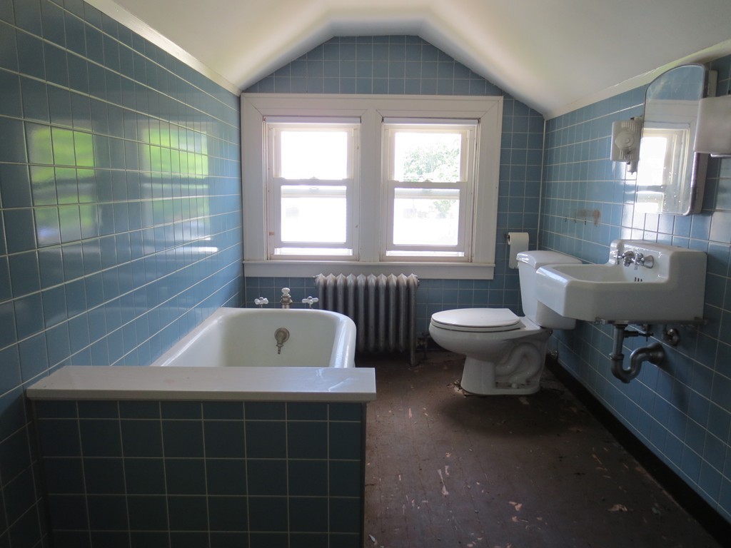 1517 Robeson Street Fall River, MA 02720 - Photo 20 of 30 Gallery Image 20