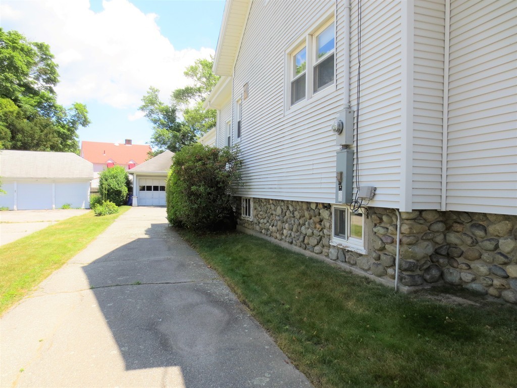 1517 Robeson Street Fall River, MA 02720 - Photo 28 of 30 Gallery Image 28