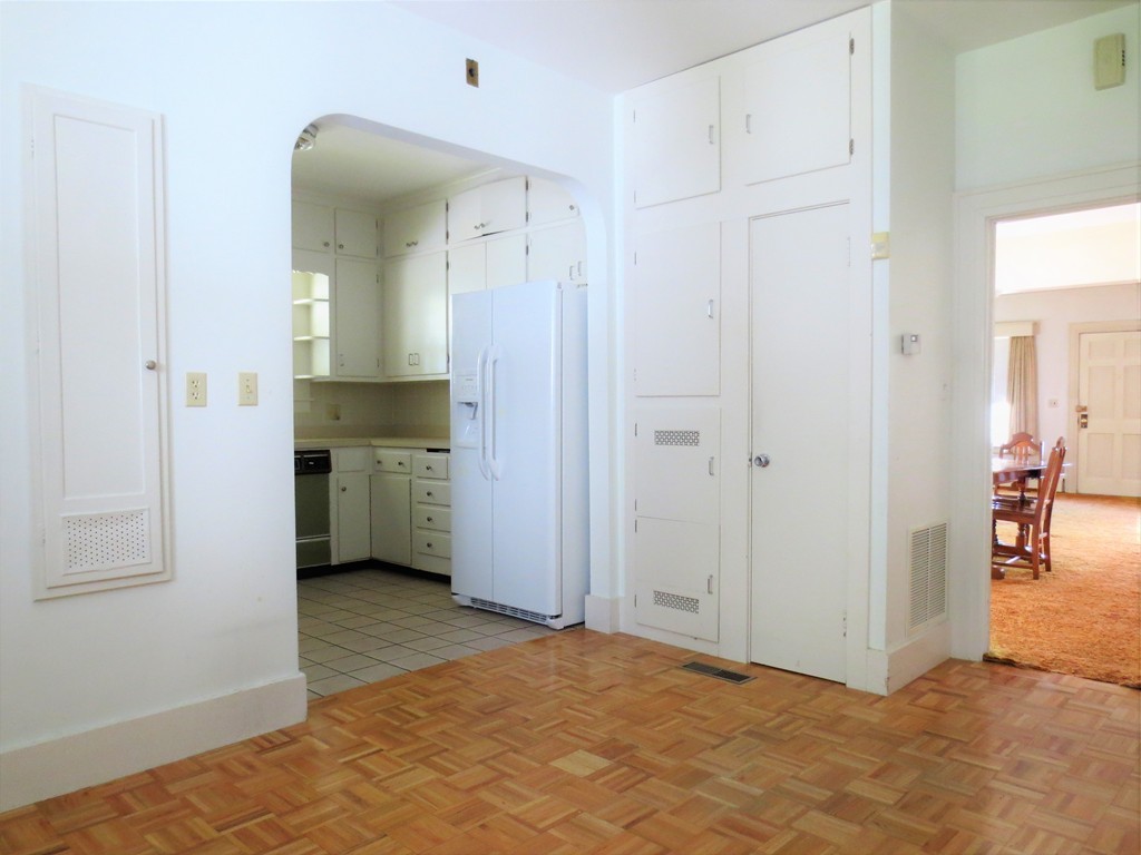 1517 Robeson Street Fall River, MA 02720 - Photo 8 of 30 Gallery Image 8