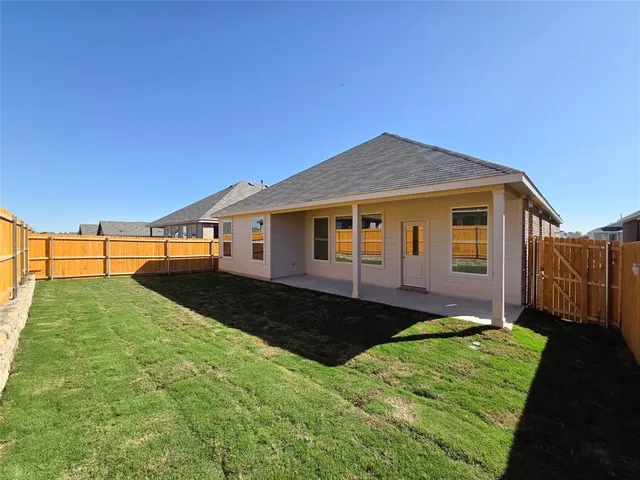 $1,995 | 925 Calley Pear Trail, Princeton, TX 75407