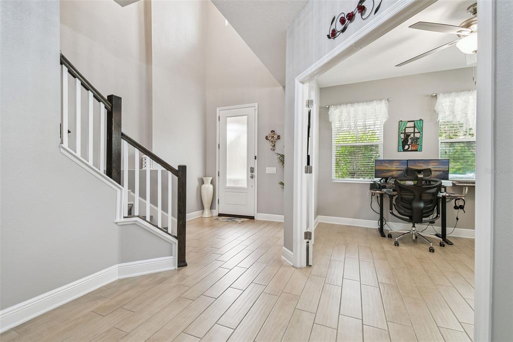 13019 Batten Lane Odessa, FL 33556 - Photo 3 of 58