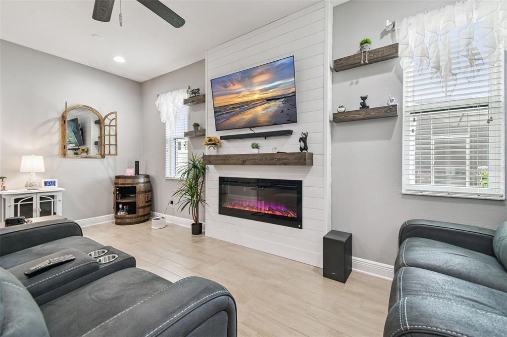 13019 Batten Lane Odessa, FL 33556 - Photo 4 of 58