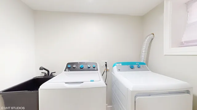 $364,000 | 7545 South Perry Avenue, Chicago, IL 60620