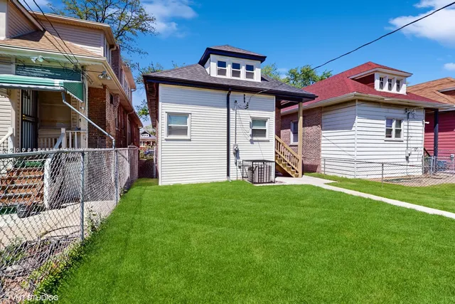 $364,000 | 7545 South Perry Avenue, Chicago, IL 60620
