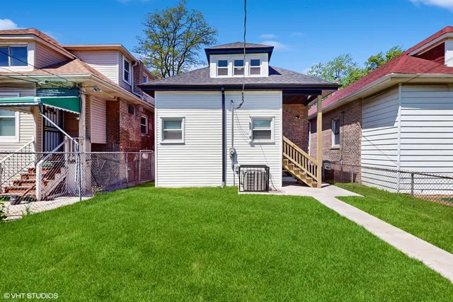 $364,000 | 7545 South Perry Avenue, Chicago, IL 60620