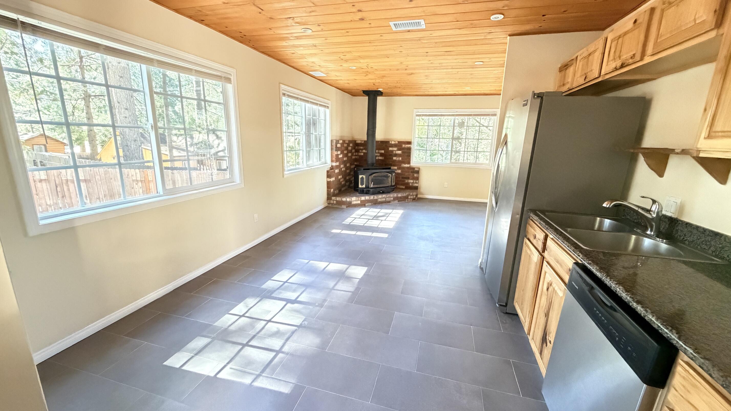52830 Pine Cove Road Idyllwild, CA 92549 - Photo 8 of 19 a hallway with a large window