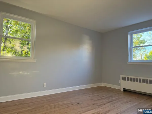 $2,200 | 330 Northwood Way, Unit 10, Palisades Park, NJ 07650