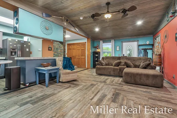 $549,900 | 9374 Highway 43, Delton, MI 49046