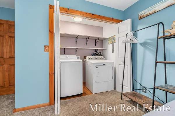 $549,900 | 9374 Highway 43, Delton, MI 49046