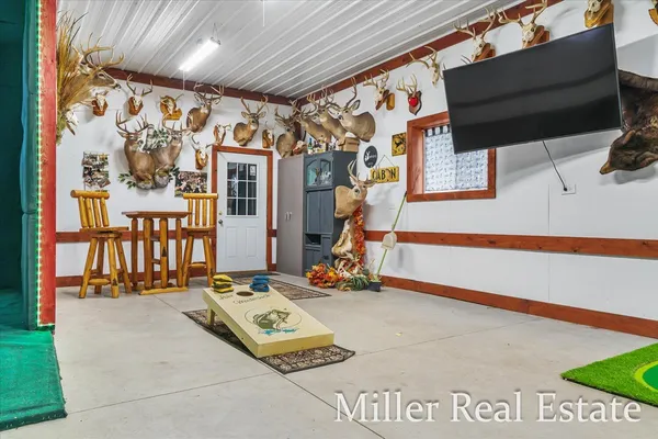 $549,900 | 9374 Highway 43, Delton, MI 49046