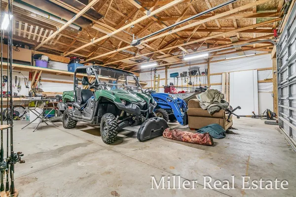 $549,900 | 9374 Highway 43, Delton, MI 49046