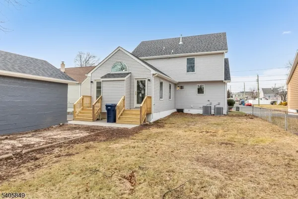 $899,000 | 81 Hutchinson Street, Clark, NJ 07066