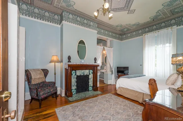 $2,995,000 | 2555 West 37th Avenue, Denver, CO 80211