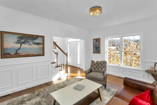 $1,149,000 | 9 Brookfield Lane, Bellingham, MA 02019