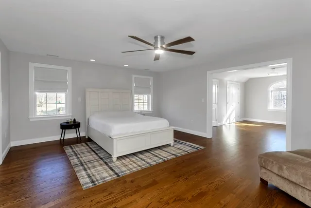 $1,149,000 | 9 Brookfield Lane, Bellingham, MA 02019