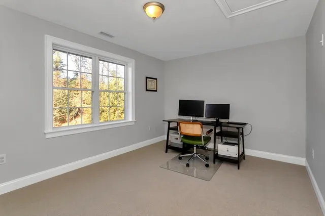 $1,149,000 | 9 Brookfield Lane, Bellingham, MA 02019