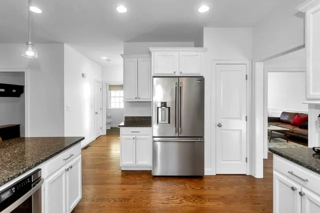 $1,149,000 | 9 Brookfield Lane, Bellingham, MA 02019