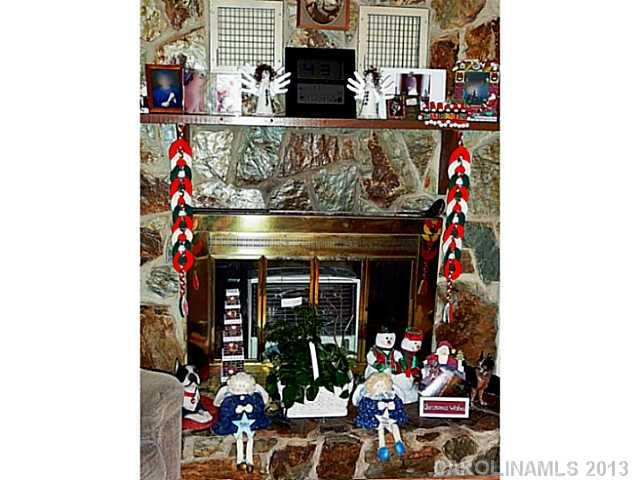 1781 Lane Road Mount Holly, NC 28120 - Photo 3 of 13 Gallery Image 3