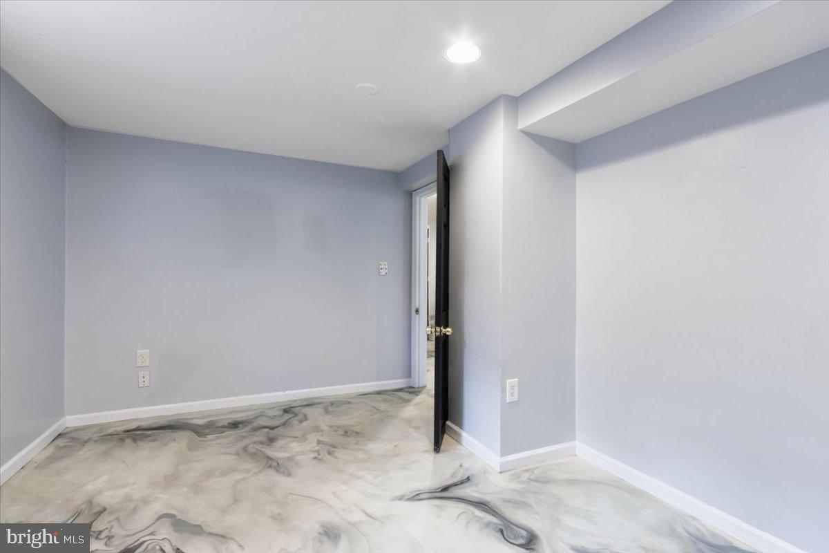 5306 Morello Road Baltimore, MD 21214 - Photo 21 of 37