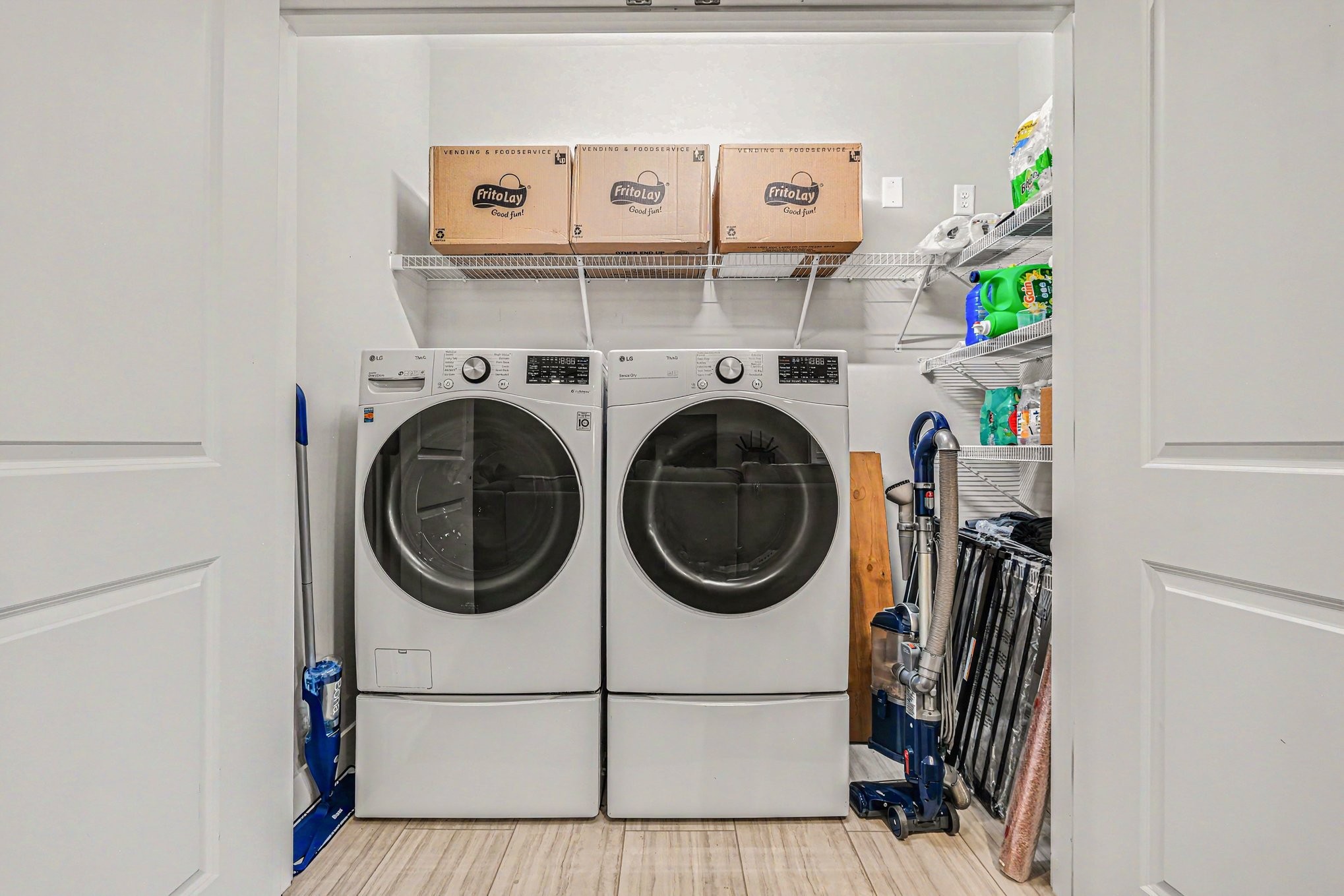 1144 Lock 4 Road, Unit H3 Gallatin, TN 37066 - Photo 12 of 22 a utility room with dryer and washer