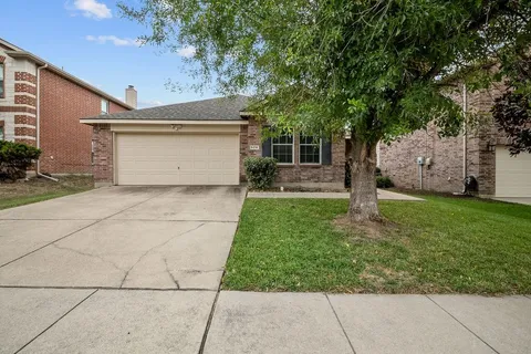 $290,000 | 9216 White Swan Place, Fort Worth, TX 76177