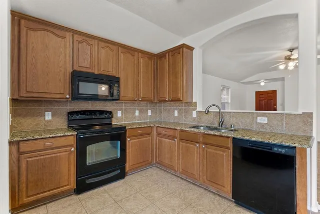 $290,000 | 9216 White Swan Place, Fort Worth, TX 76177