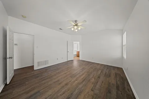 $290,000 | 9216 White Swan Place, Fort Worth, TX 76177