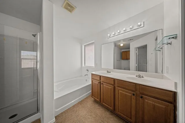 $290,000 | 9216 White Swan Place, Fort Worth, TX 76177