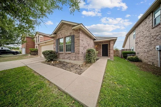 $290,000 | 9216 White Swan Place, Fort Worth, TX 76177