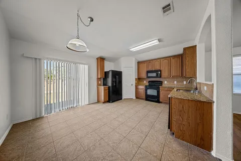 $290,000 | 9216 White Swan Place, Fort Worth, TX 76177