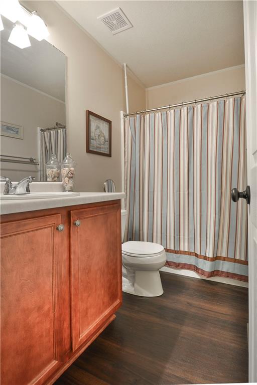 72 Castle View Drive McKees Rocks, PA 15136 - Photo 20 of 25 Hallway Bathroom