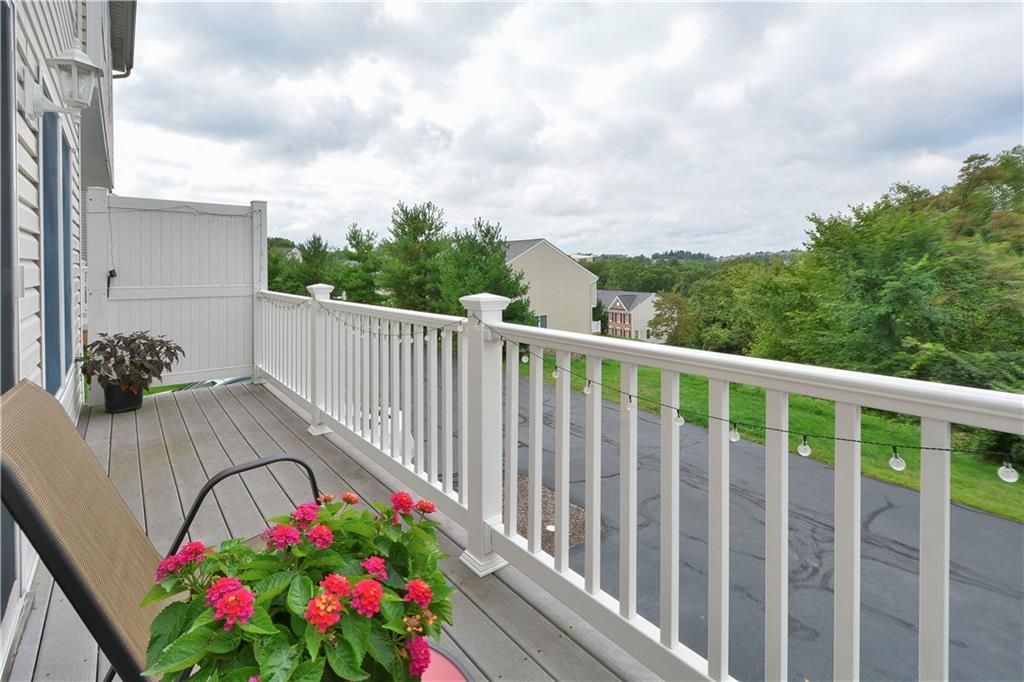 72 Castle View Drive McKees Rocks, PA 15136 - Photo 24 of 25 Deck
