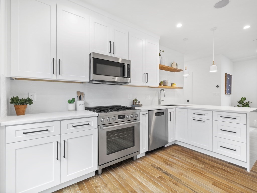 7 Springfield Street, Unit 1 Cambridge, MA 02139 - Photo 4 of 23