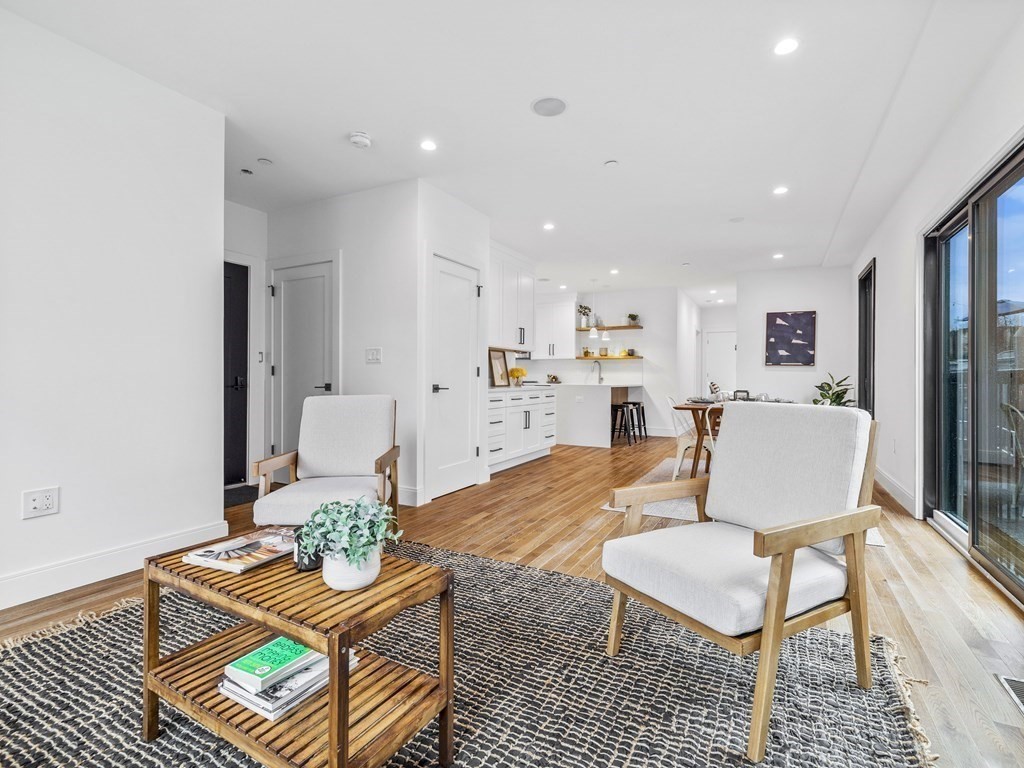 7 Springfield Street, Unit 1 Cambridge, MA 02139 - Photo 8 of 23