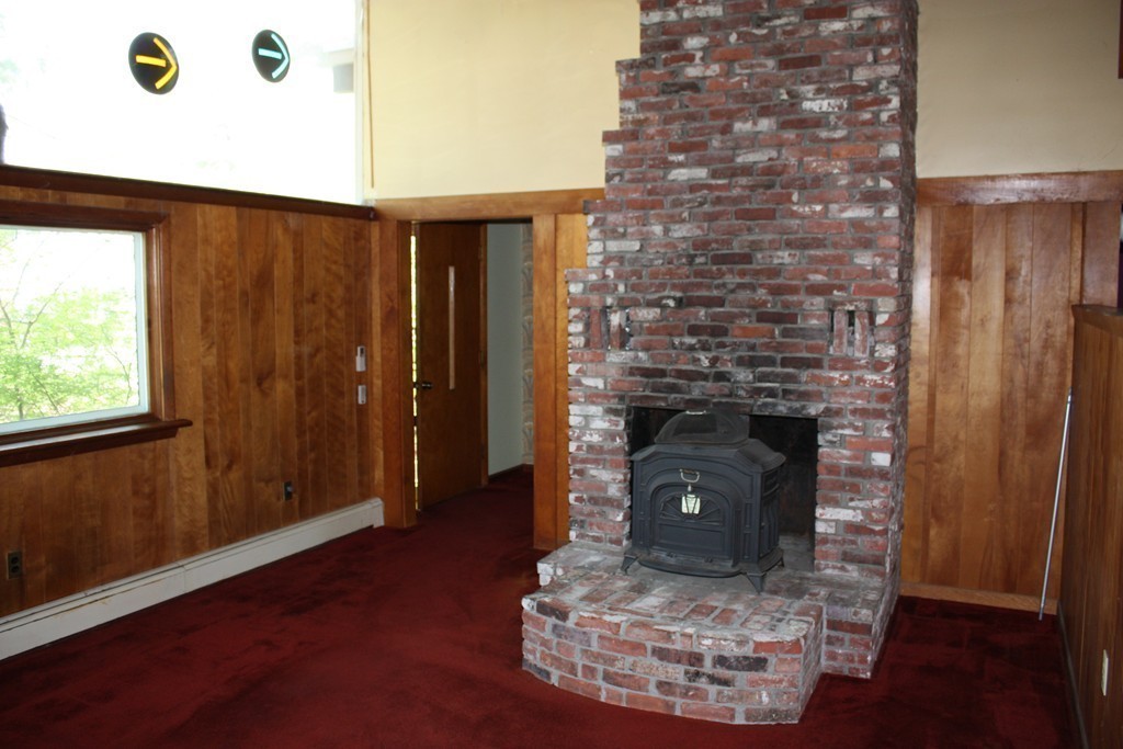 24 Long Lake Road Littleton, MA 01460 - Photo 5 of 29 Gallery Image 5