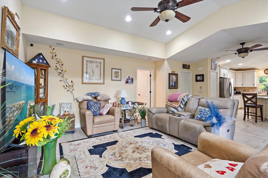 3394 Tucson Road North Port, FL 34286 - Photo 6 of 23
