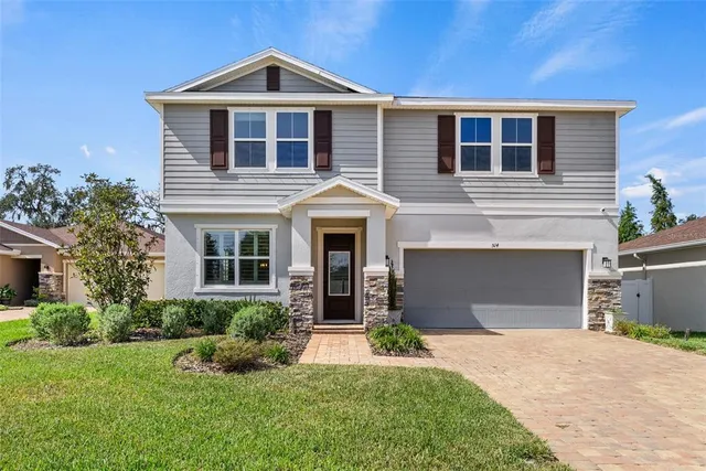 $530,000 | 514 Valri Park Drive, Valrico, FL 33594