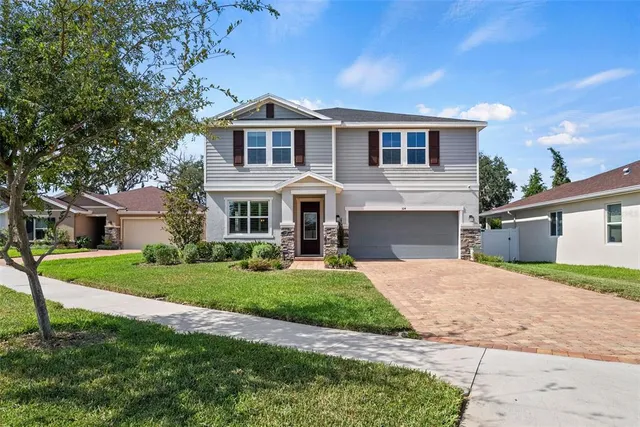 $530,000 | 514 Valri Park Drive, Valrico, FL 33594