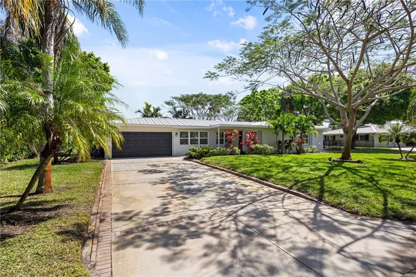 $759,000 | 2506 Fairway Drive, Vero Beach, FL 32960