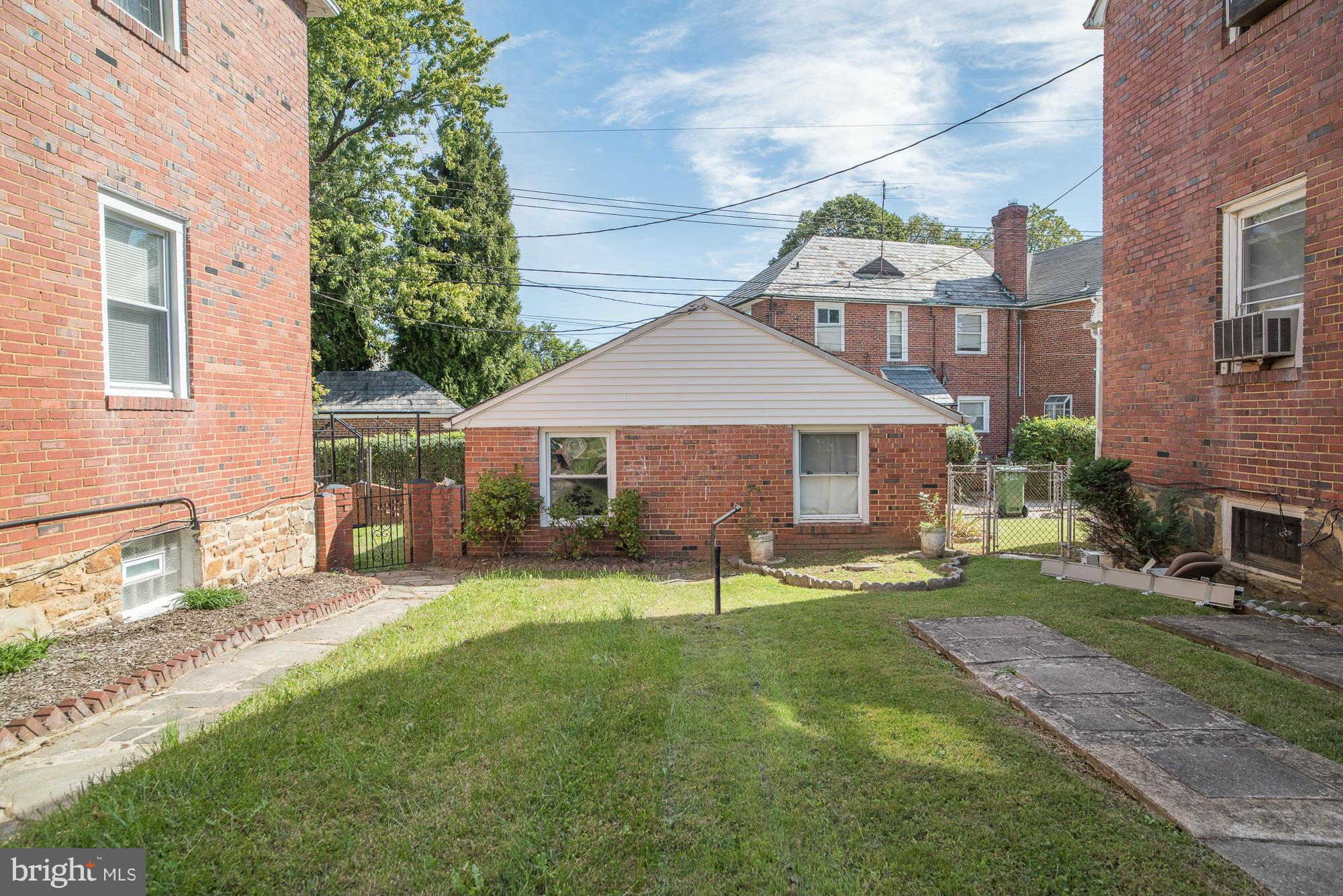 3621 Rosedale Road Baltimore, MD 21215 - Photo 5 of 29 View