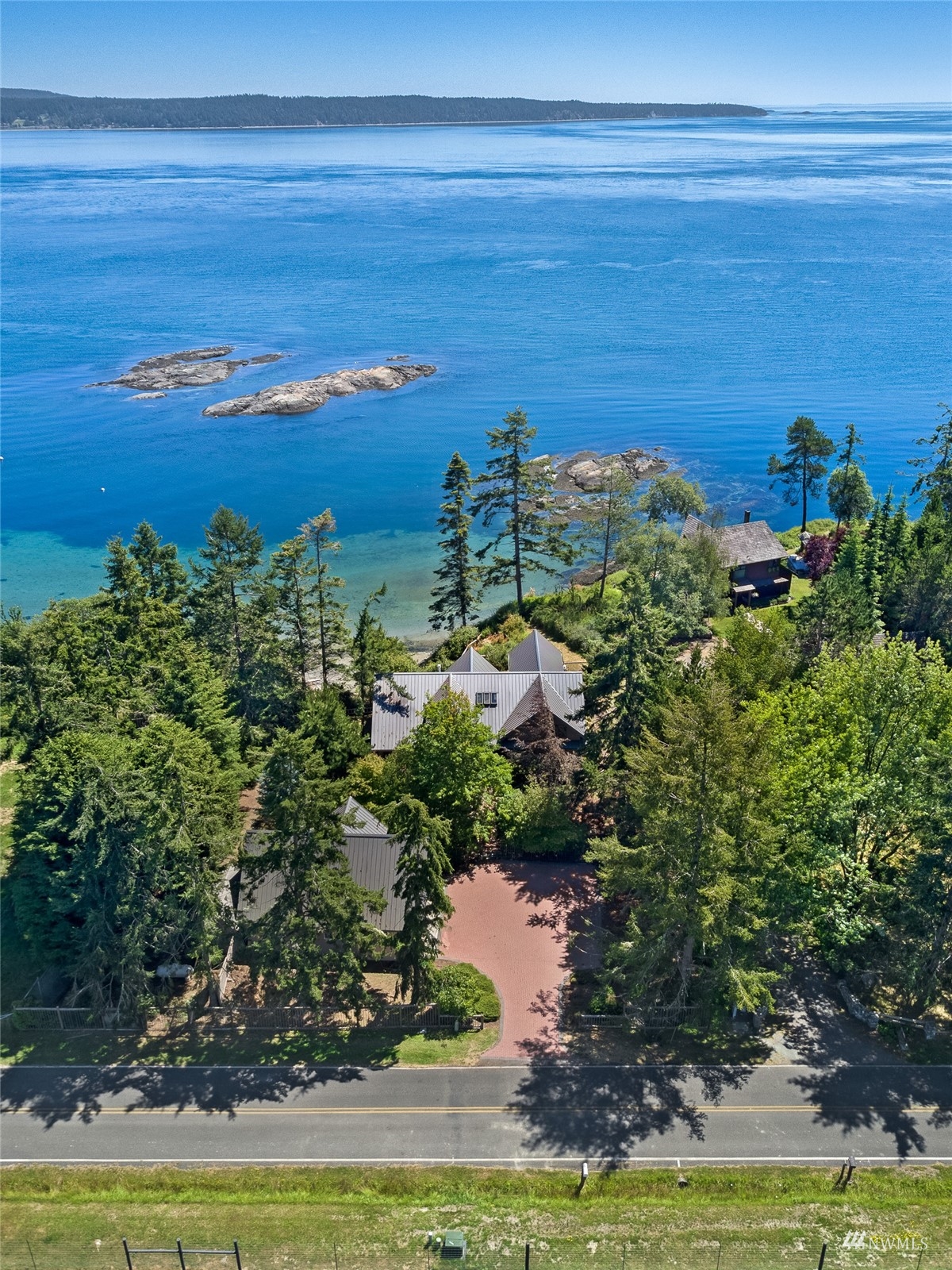 3209 Pear Point Road Friday Harbor, WA 98250 - Photo 39 of 40 a view of a city with ocean view