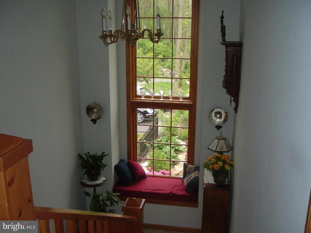 299 Mountain Road Boyertown, PA 19512 - Photo 9 of 35 Gallery Image 9